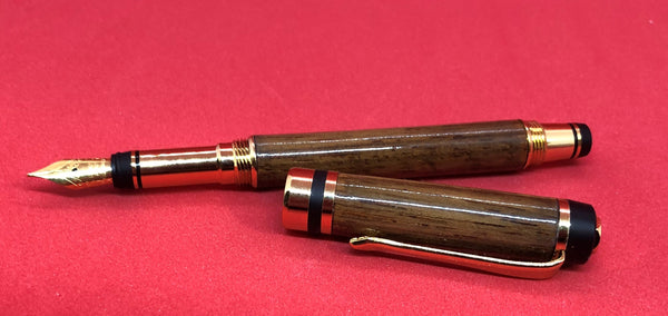 Classic Elite2 24kt Gold Fountain Pen with Palm